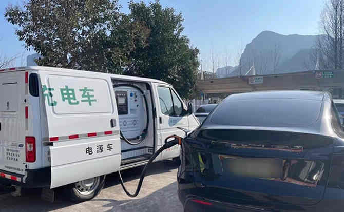 盐都区汽车搭电
